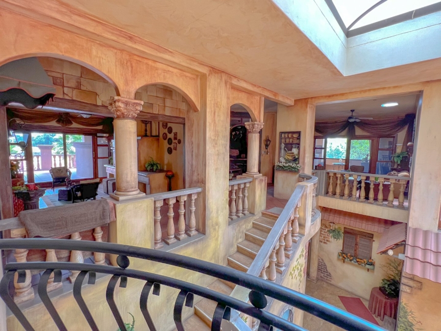 5 Bedroom Property for Sale in Maraldi Estate Free State